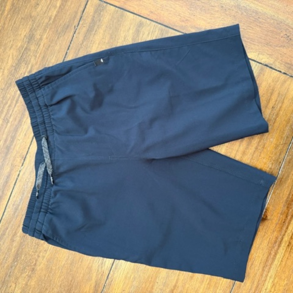 Quiksilver Boys Drawstring Amphibian Shorts BLACK Size M - Excellent Condition